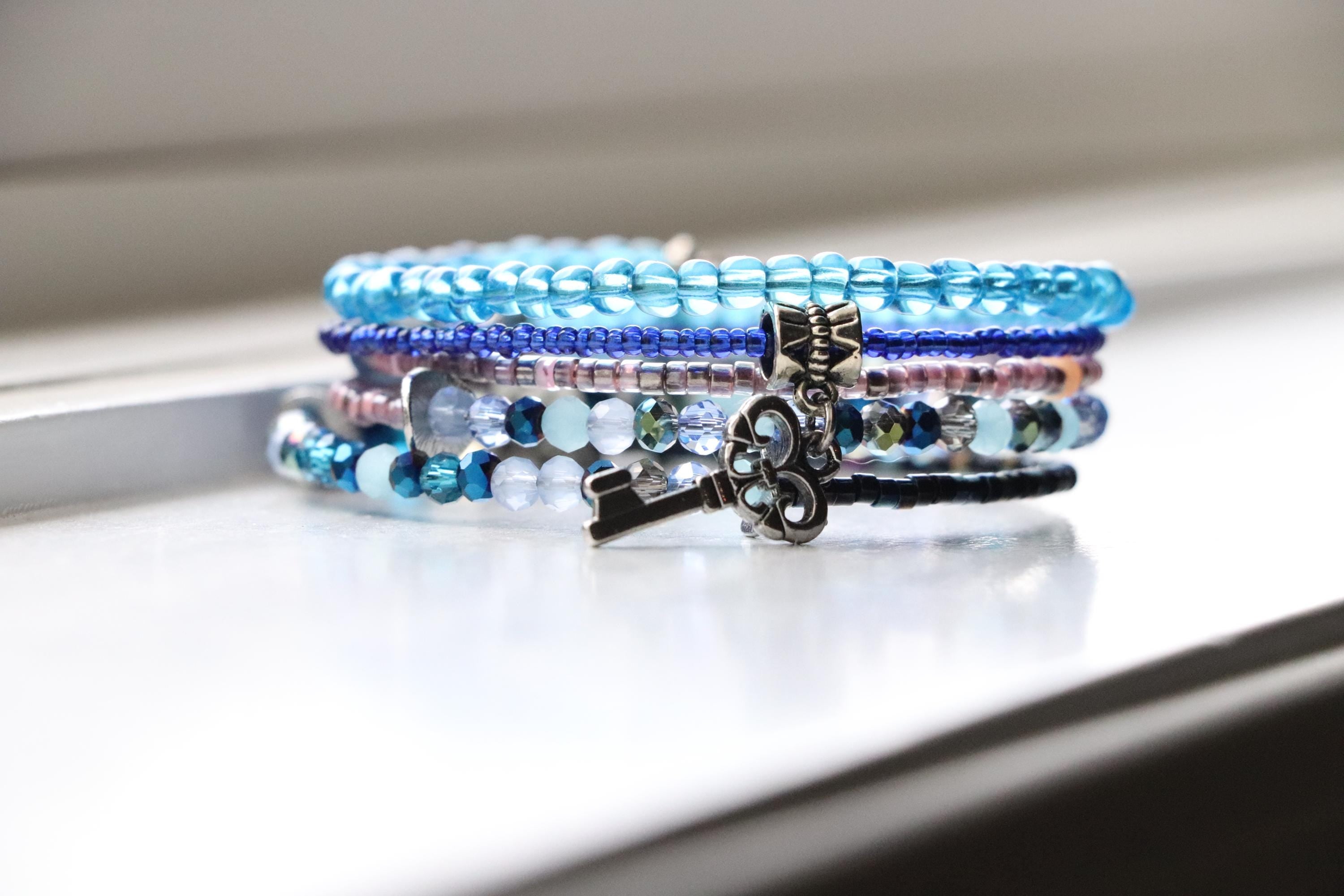 Blue, Pink, and Black Beaded Bracelet – Handmade with Vibrant Seed Beads, Gift for Her