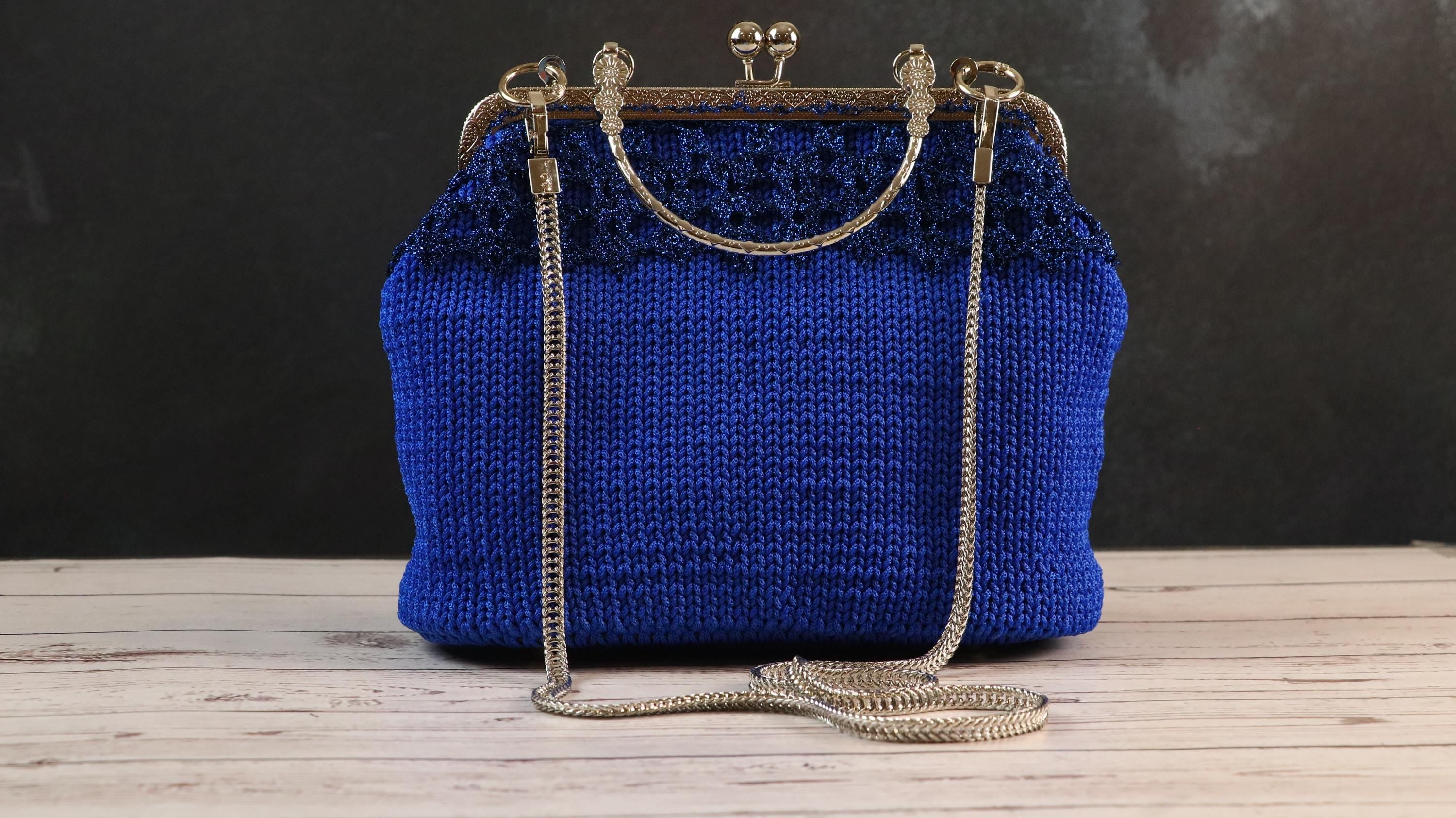 Elegant Knitted Purse for Women