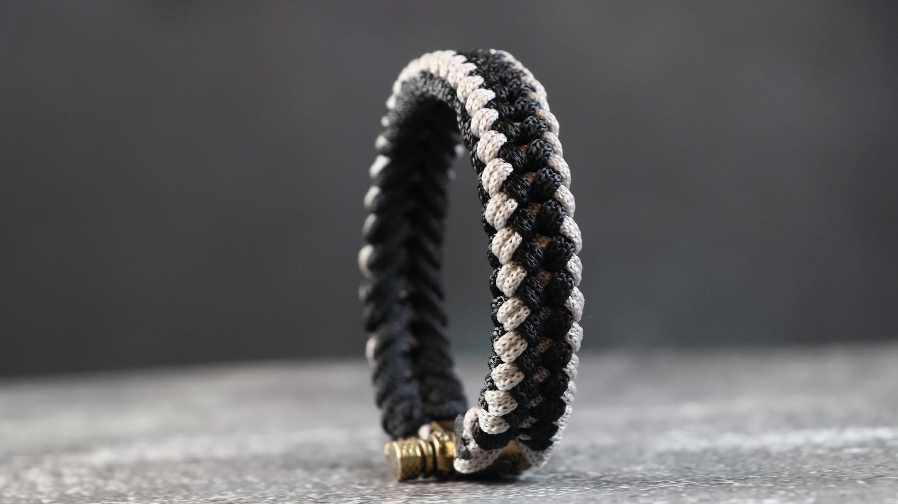 Handmade Gray & Black Pattern Men’s Macrame Bracelet