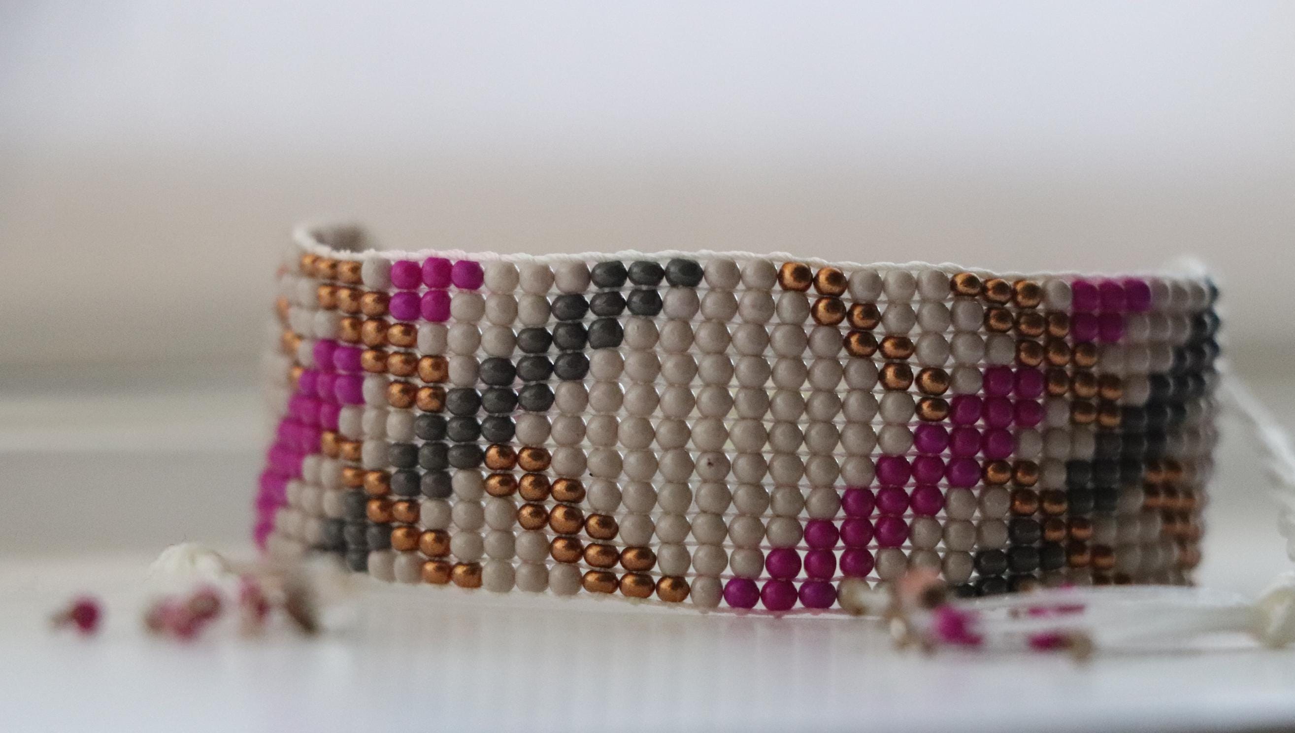Light Gray Striped Pattern Bracelet