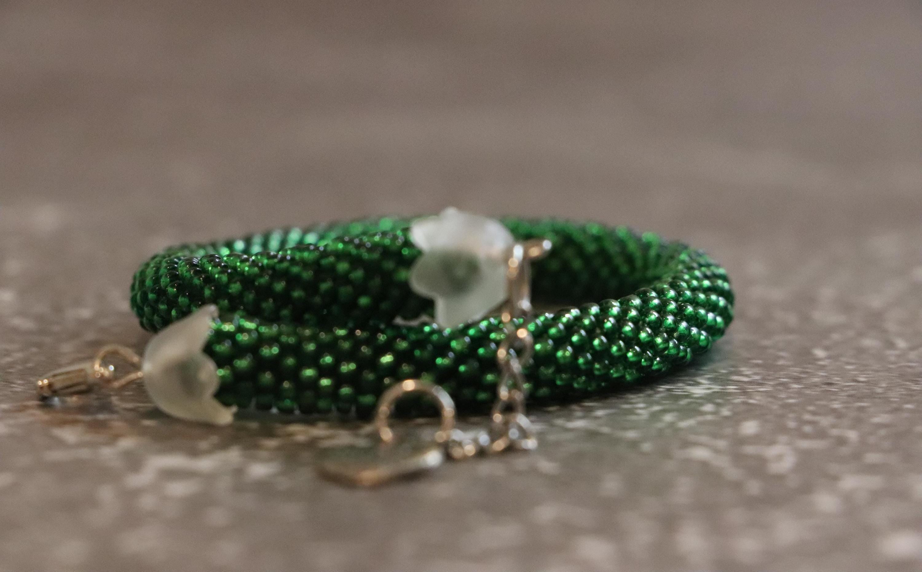 Light Green Seed Bead Bracelet