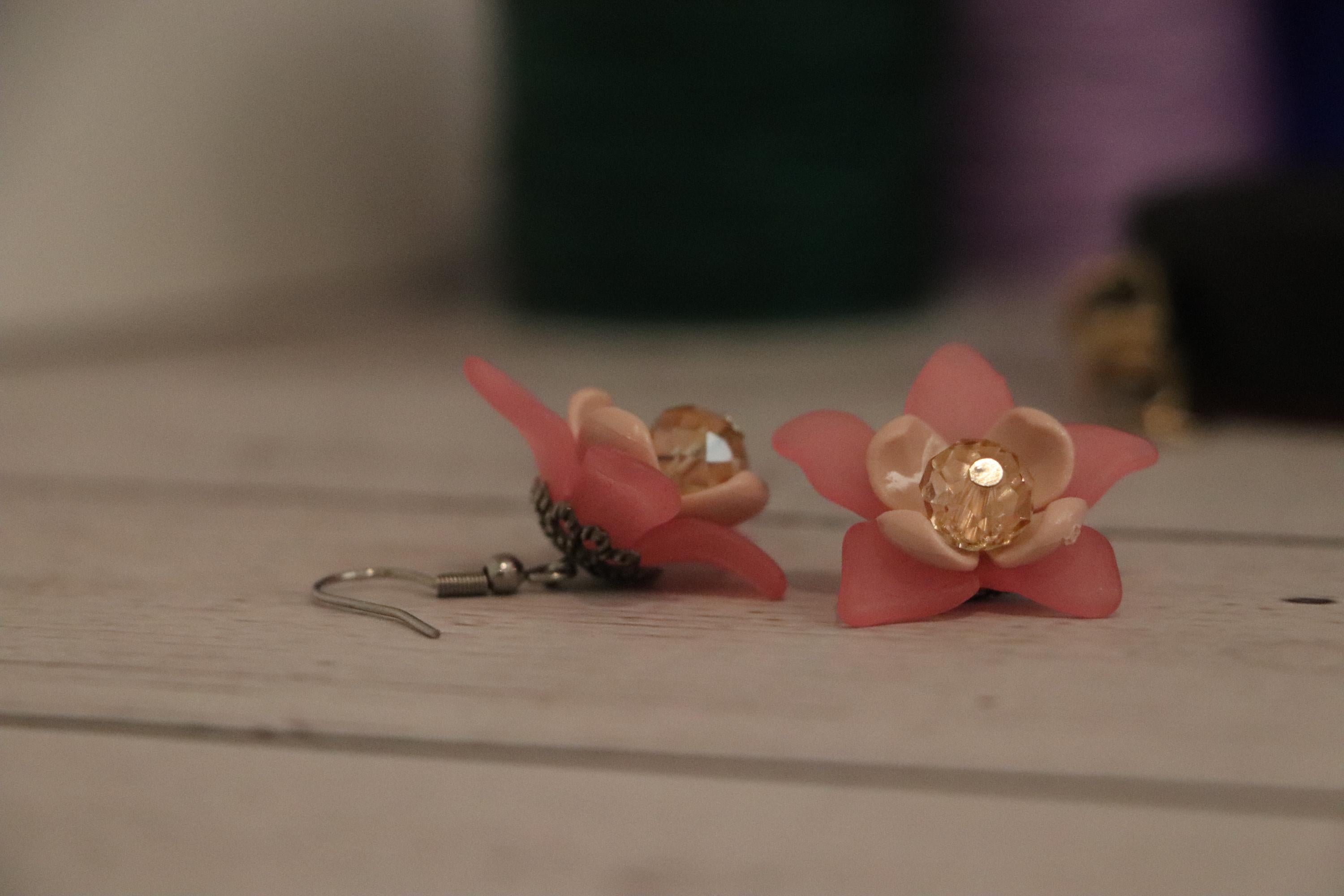 Pink&Beige Flower Earrings
