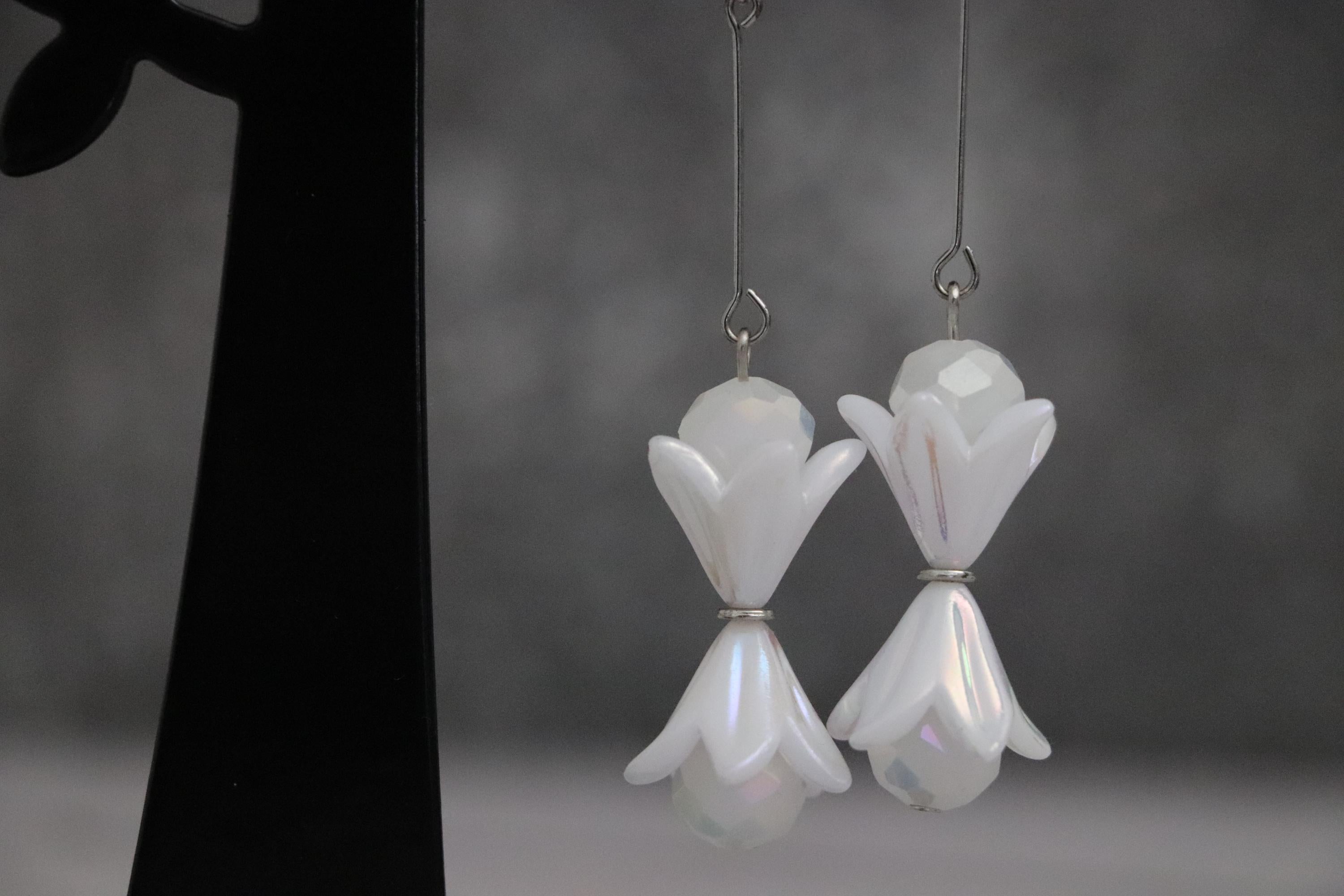 White Flower Dangle Earrings with Crystal Beads