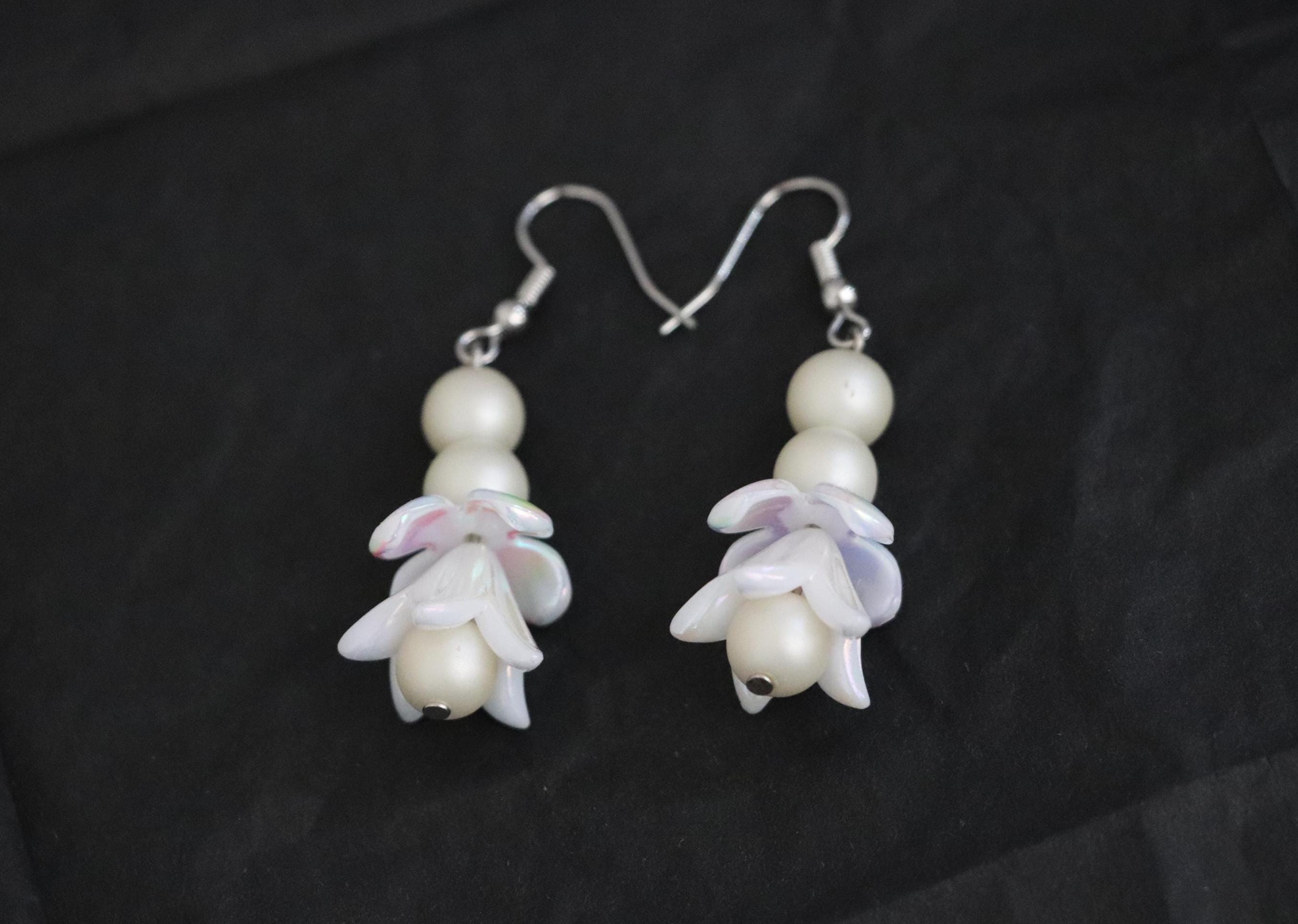 White flower earrings